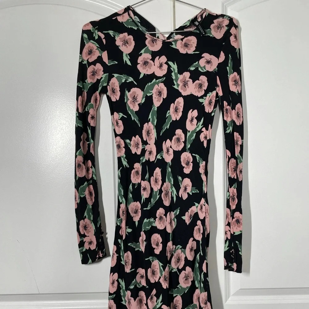 Zara Floral Long Sleeves Bias Cut Dress size S - Picture 3 of 9